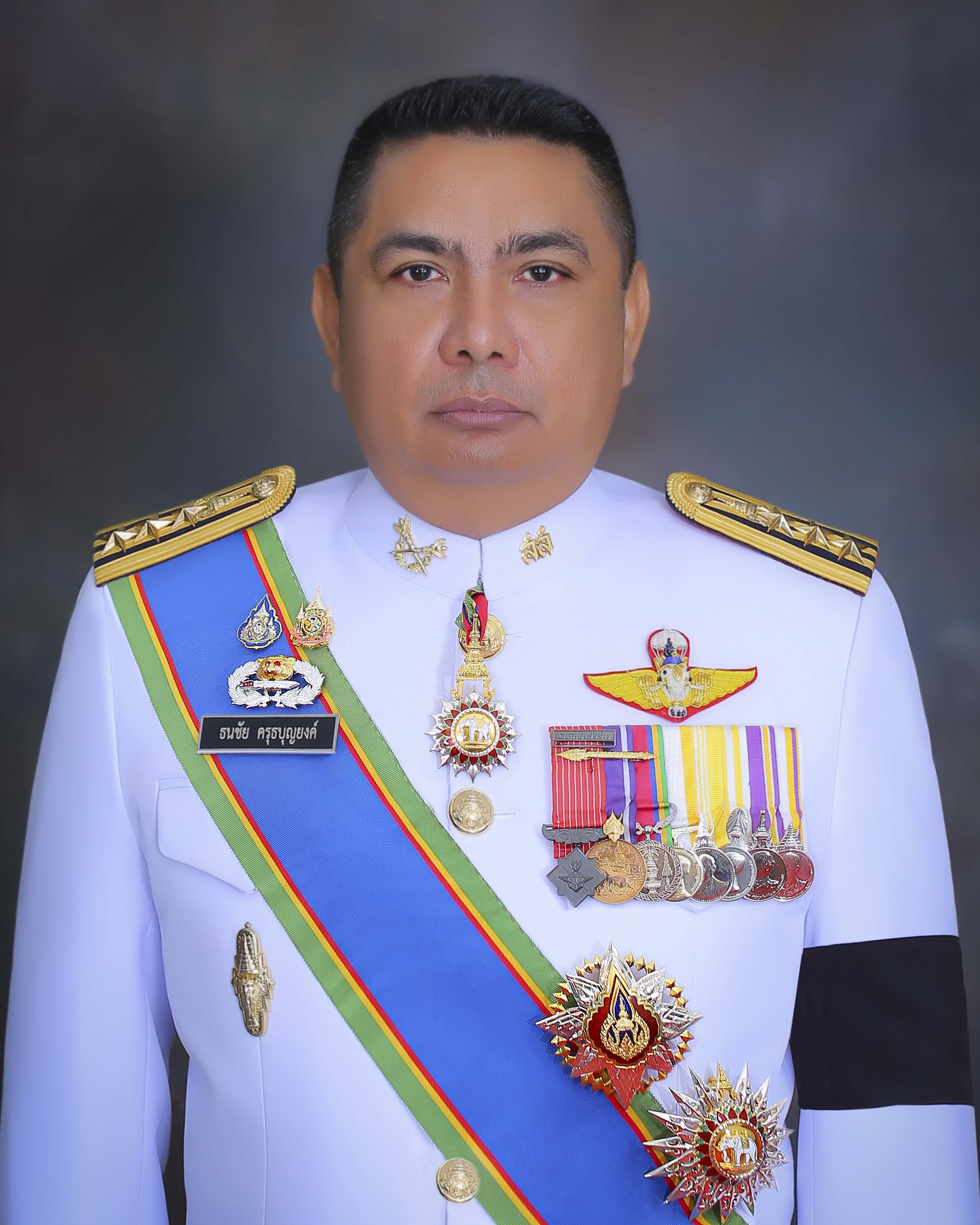 พ.อ.ธนชย ครธบญยงค รอง ผบ.รร.ส.สส